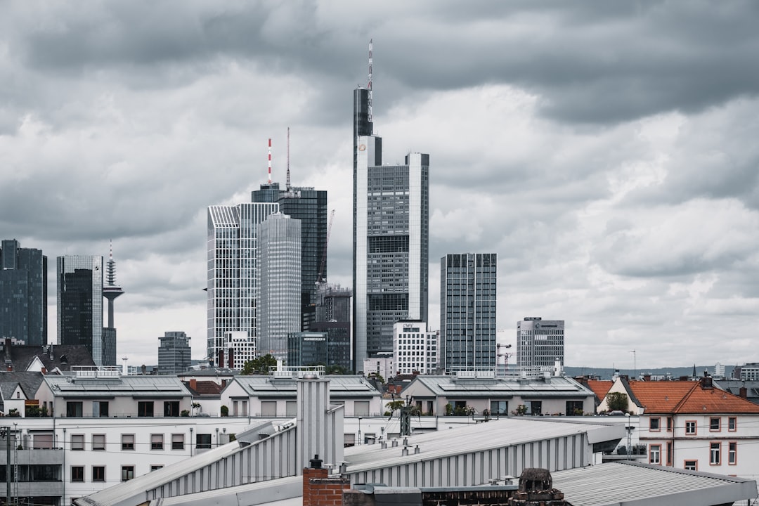 Commerzbank Review: Digital Banking, Fees, and Account Options in Germany